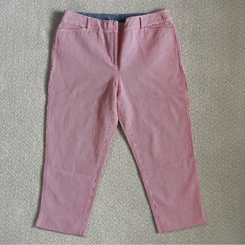 Talbots Seersucker Cropped Pants in Red/White Stripe